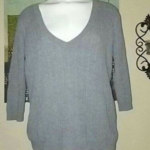 Women's GAP V Neck Sweater Size L